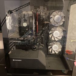 Gaming PC With Two Monitors 
