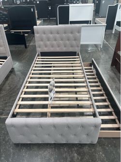 Twin over twin trundle frame with mattresses