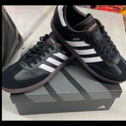 Adidas  Samba