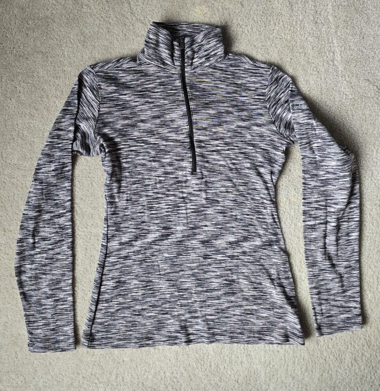 Columbia Sportswear half zip shirt, womens size small, like new condition.