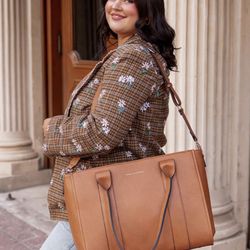 Cognac Multitasker tote from Poppy & Peonies