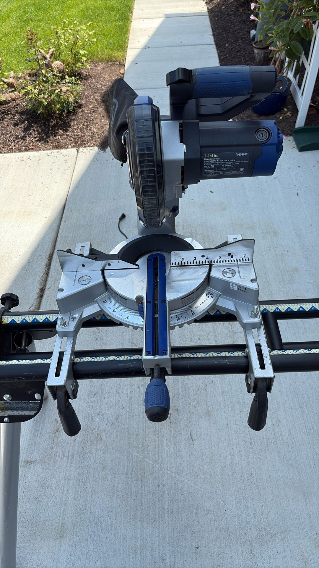 Kobalt Miter Saw dual angle sliding w/ Ryobi Stand