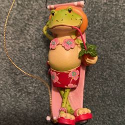 Vacation Frog Ornament