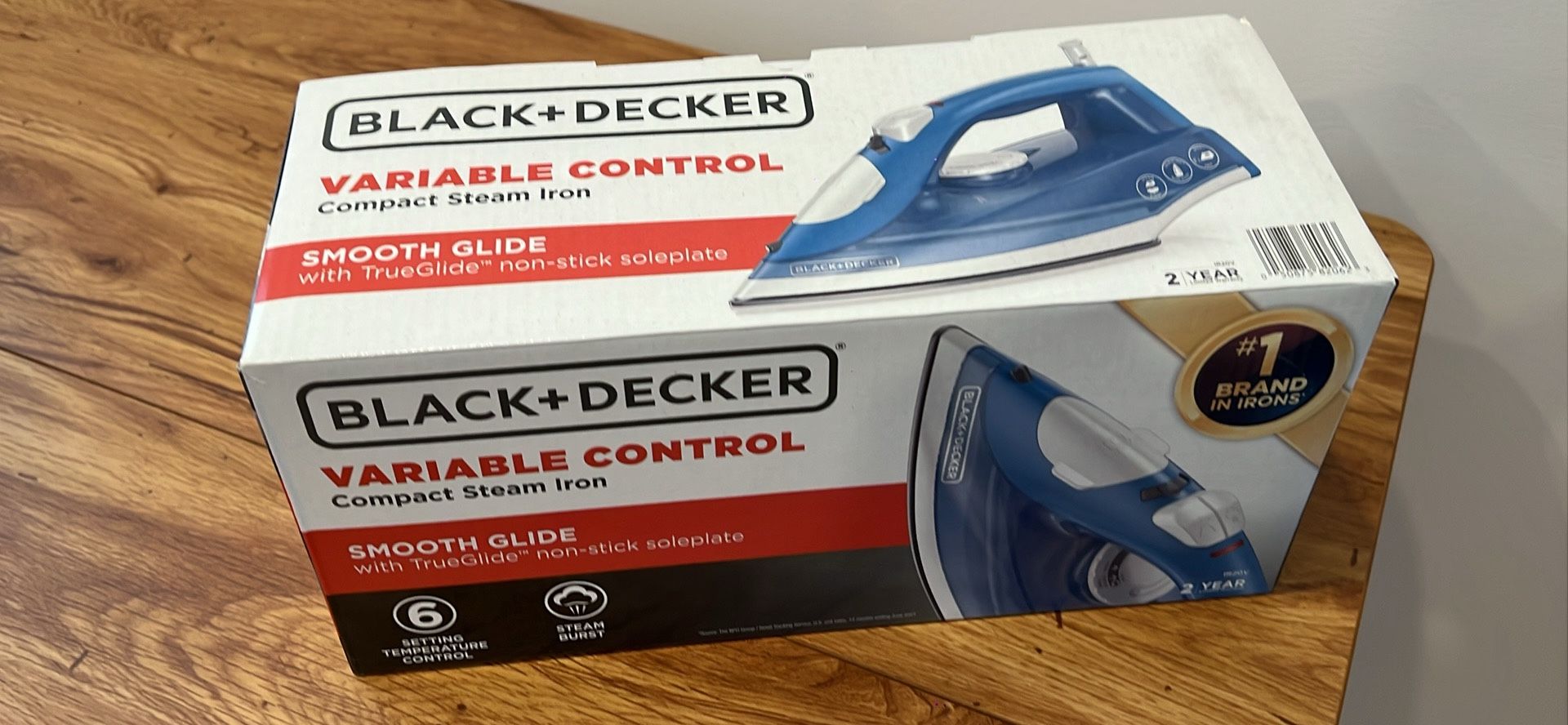 Black+Decker Steam Iron - Blue