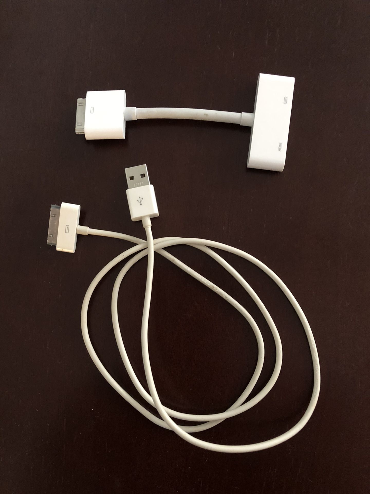 Apple 30 pin HDMI adapter w/ charge cable