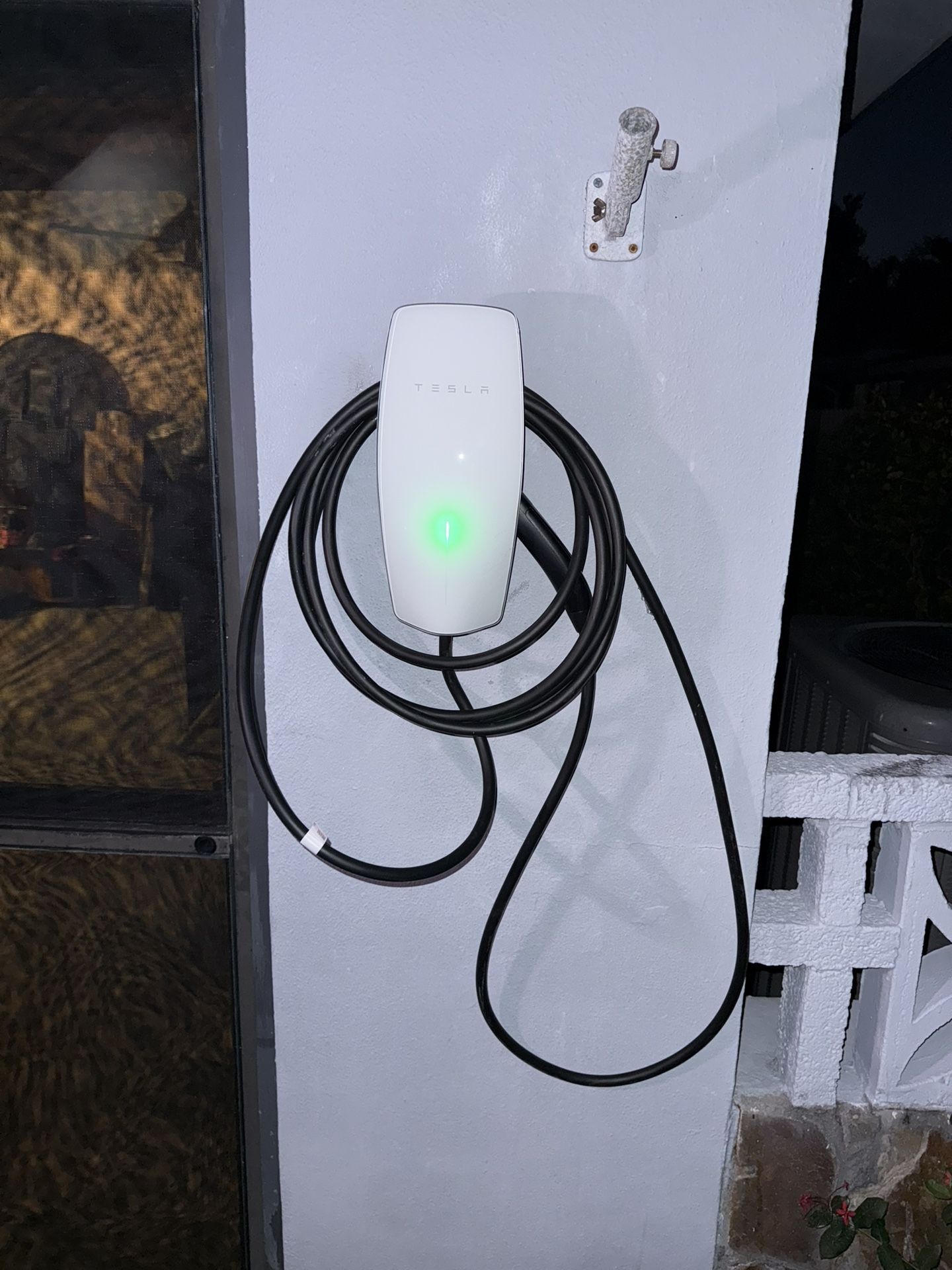 TESLA wall charger Install