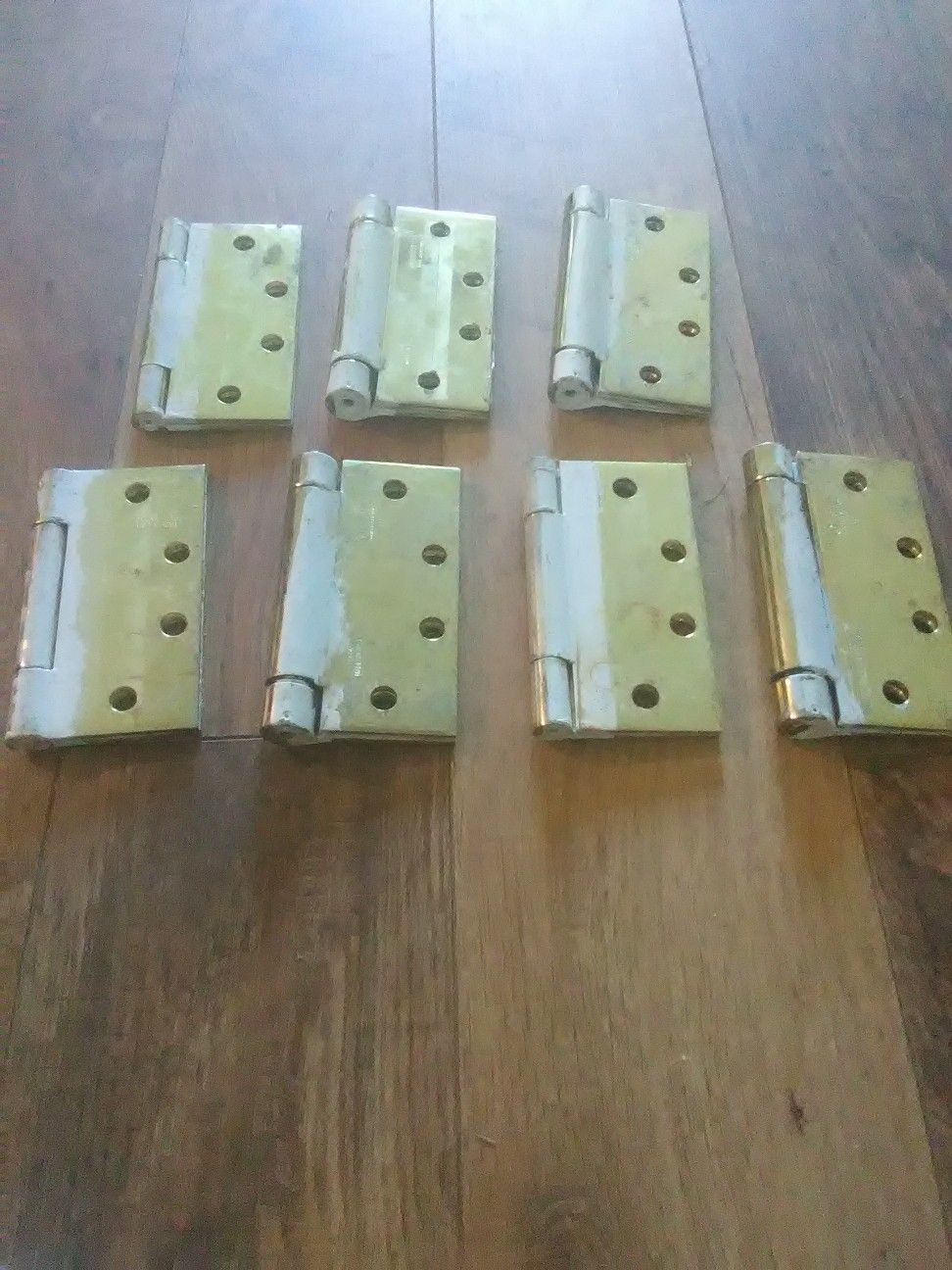 Springloaded Close Hinges (7 Total)
