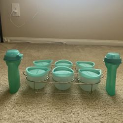Pampered Chef baby food storage high quality silicon cups and squeezable pouches