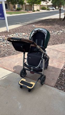 UPPAbaby Cruz Stroller and carseat with Ride-Along Board