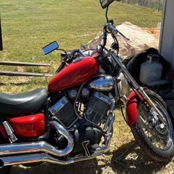 Motorcycle 535 Yamaha Virago