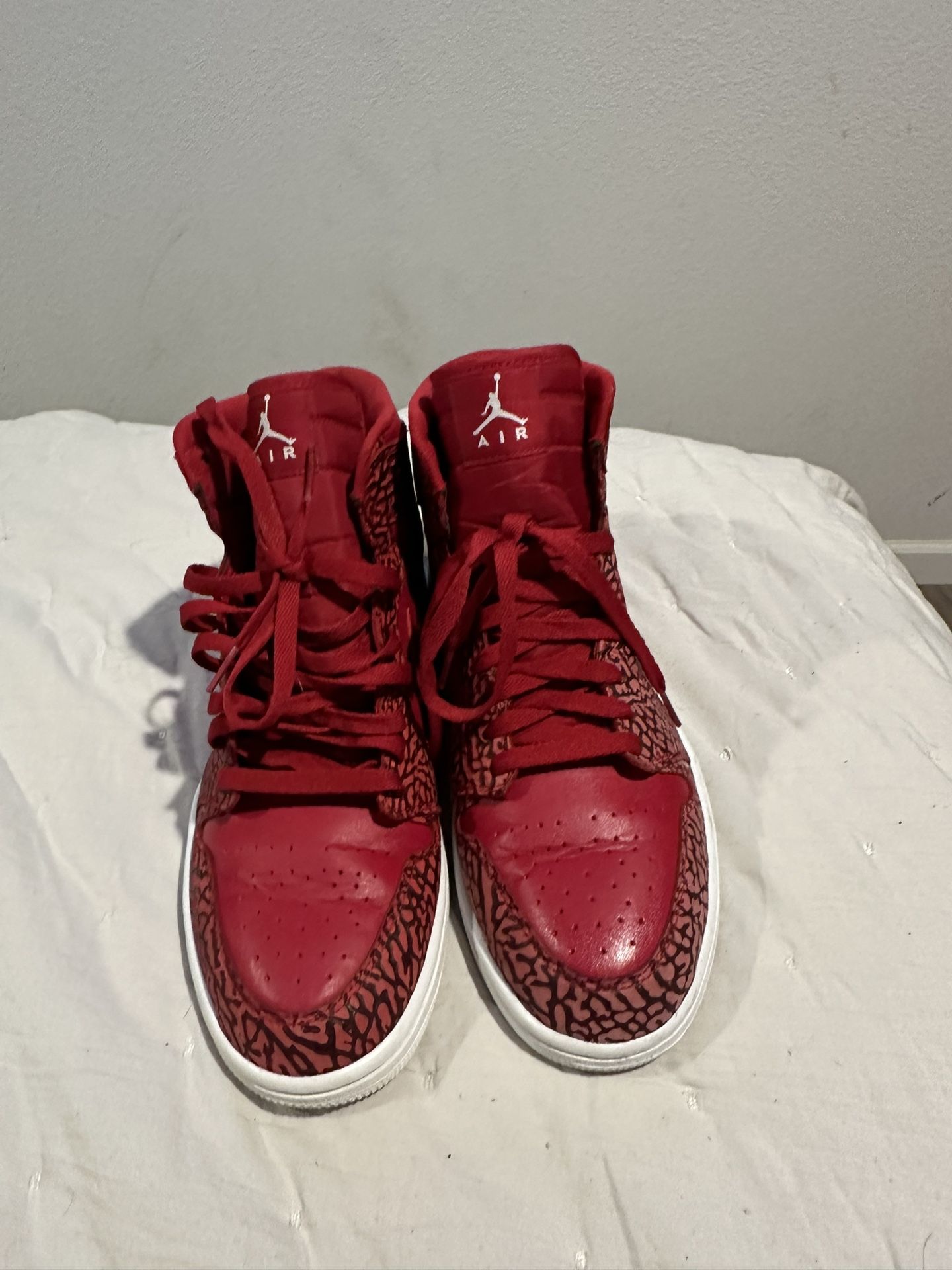 Jordan 1 Sz 10.5  $55