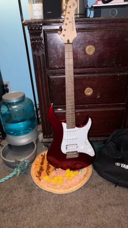 Brand New Yamaha Gigmaker Electric