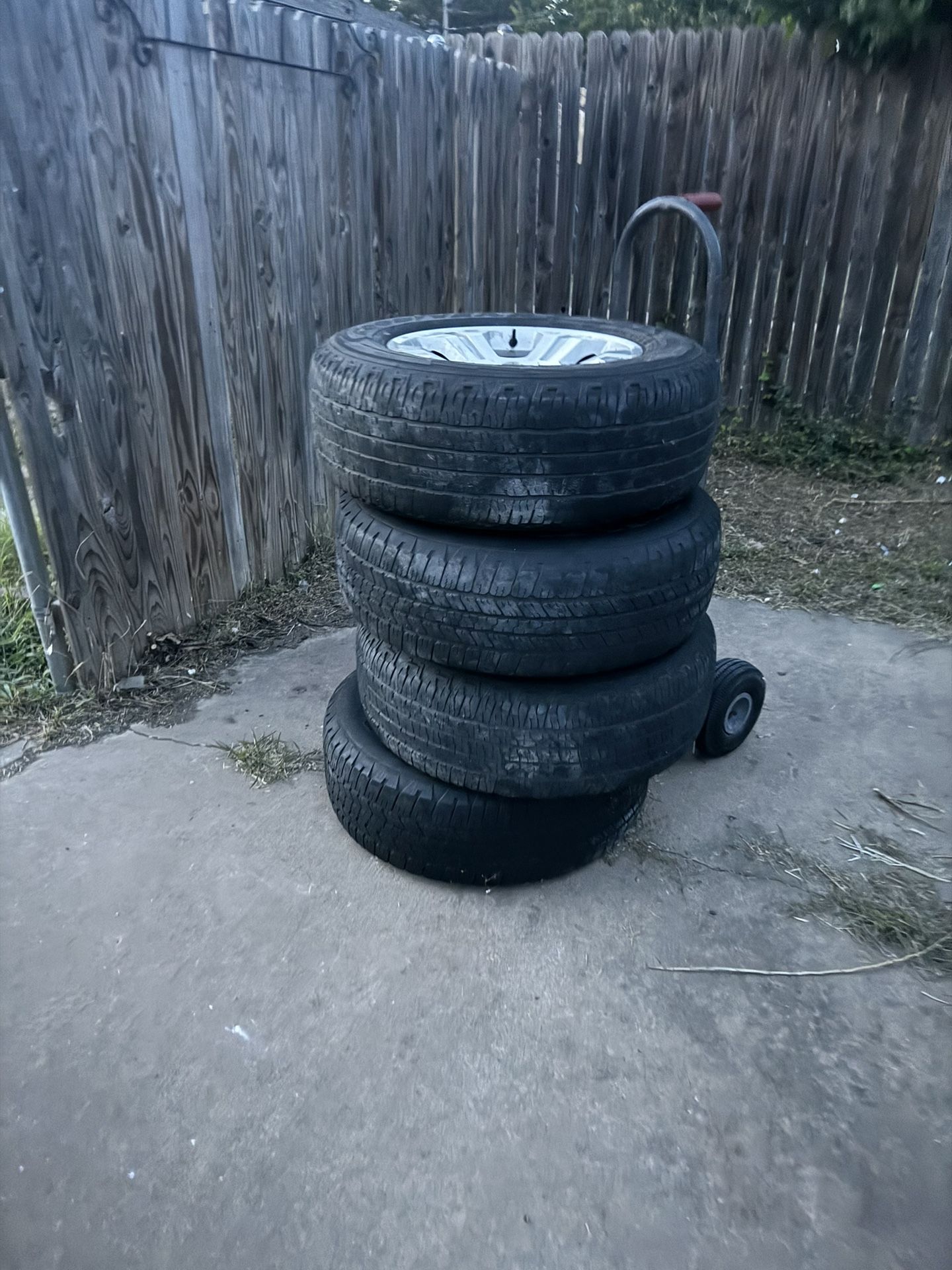 Tires & Wheels