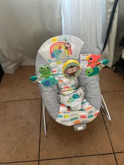 Bright Starts Playful Paradise Comfy Baby Bouncer