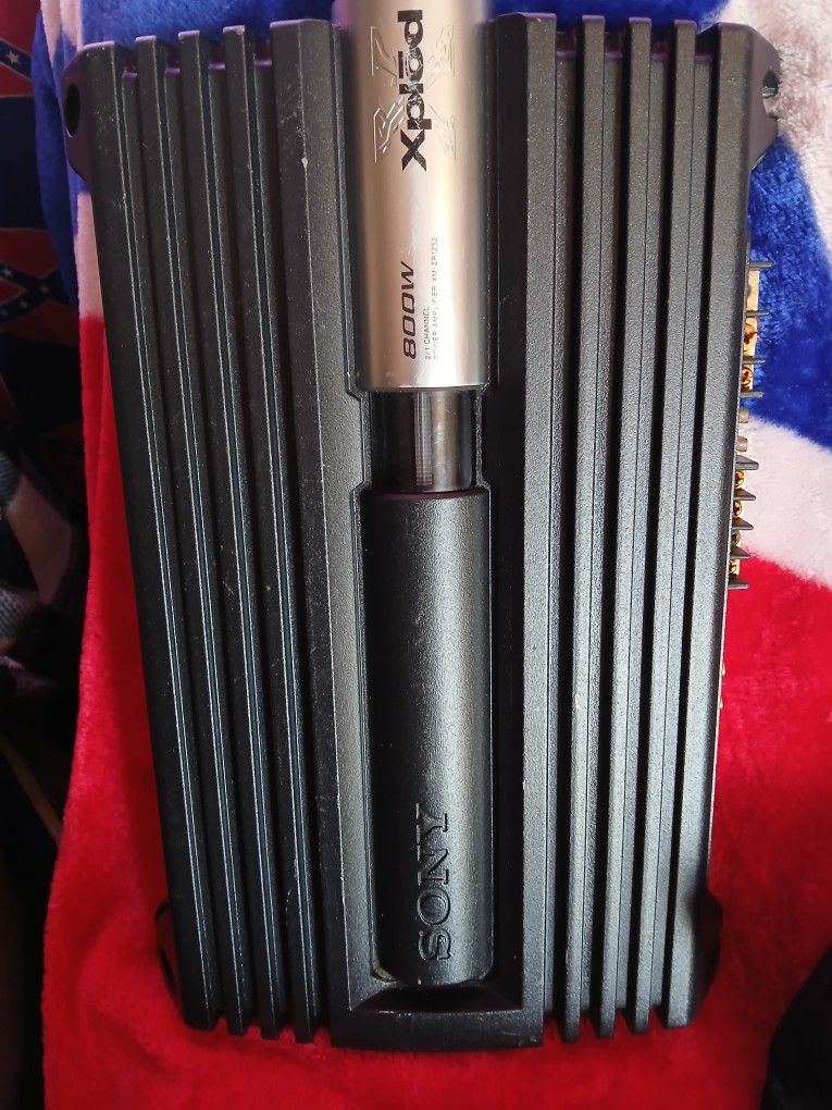 Sony Explode 800 Watt Amp