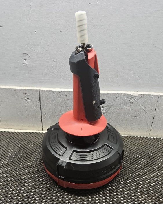 
Milwaukee
 Auger Drain 