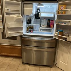 Whirlpool Side By Side Refrigerator 