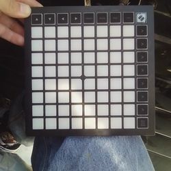 Novation Launchpad Mini MK3