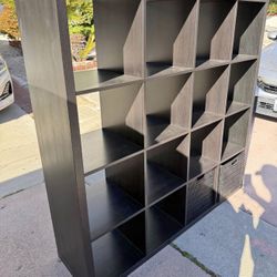IKEA KALLAX 4 By 4 (16 Cube) Shelf