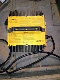 Delta-Q QuiQ battery charger