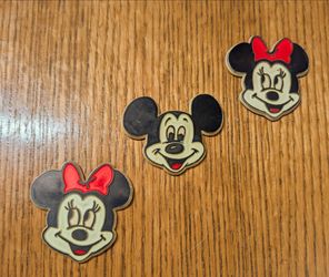 3 Vintage 1970s, 2 Minnie Mouse& 1 Mickey Mouse  Mag