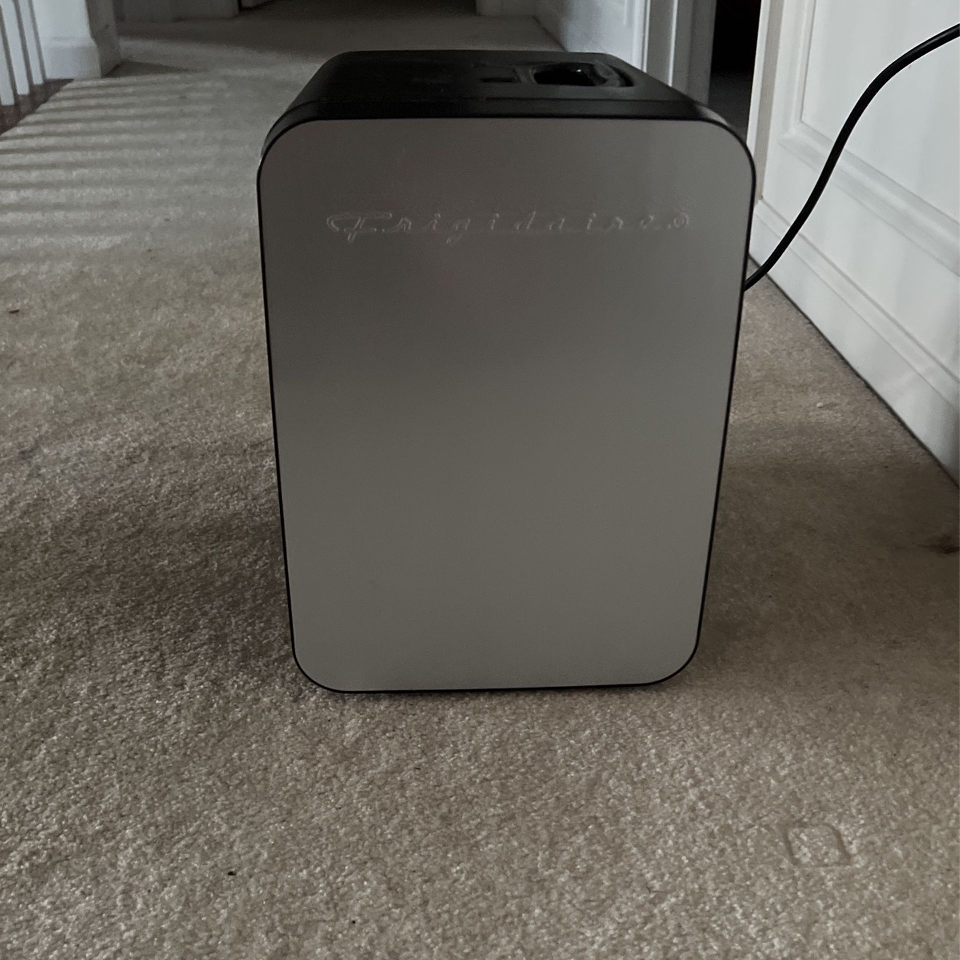 Mini Cooler
