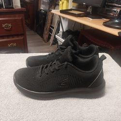 Slip  Resistant   Size  6   Shoes