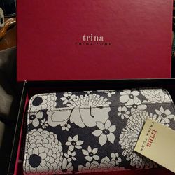Trina Turk Wallet  New With Box 