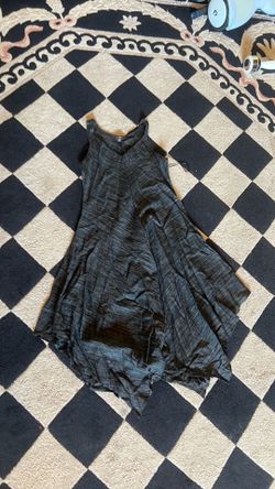 Fever sleeveless linen blend dress featuring a distinct charcoal colored heathered pattern and an asymmetrical handkerchief hem