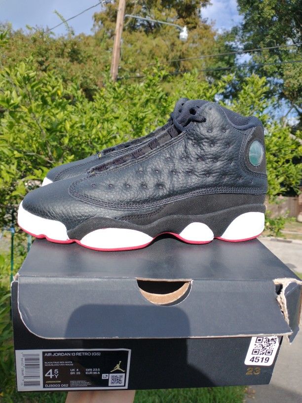 New Air Jordan 13 Retro Gs Size 4.5y Playoffs