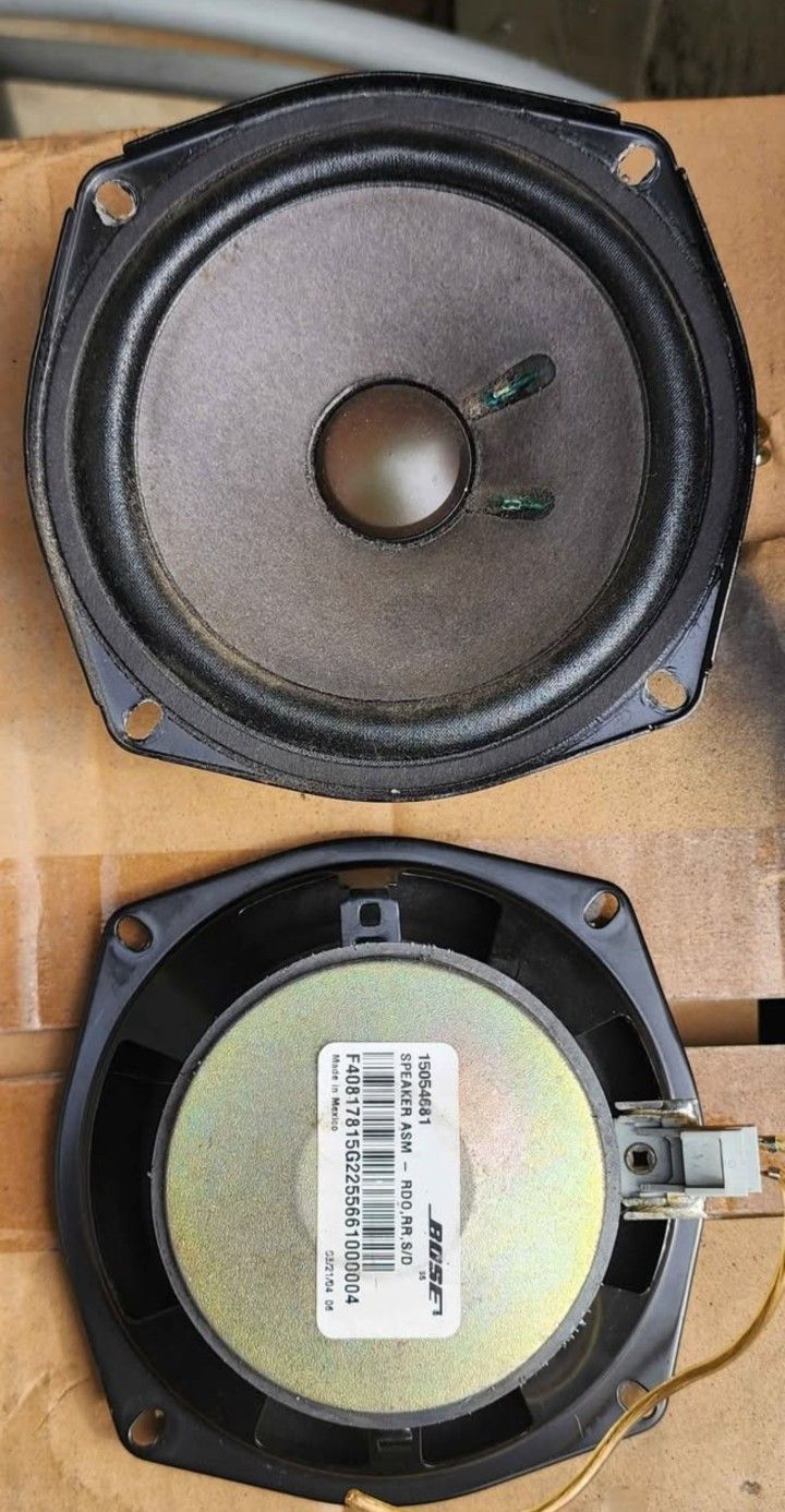Bose Speakers 