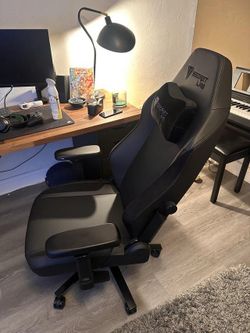 Game chair $600 or I’m open to any offer