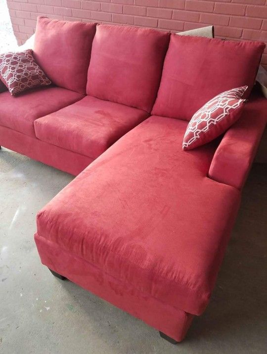 Brand New! 2pc Sofa- Chaise / Take It home With $39down/ Hablamos Español Y Financiamos🙋🏻♂️