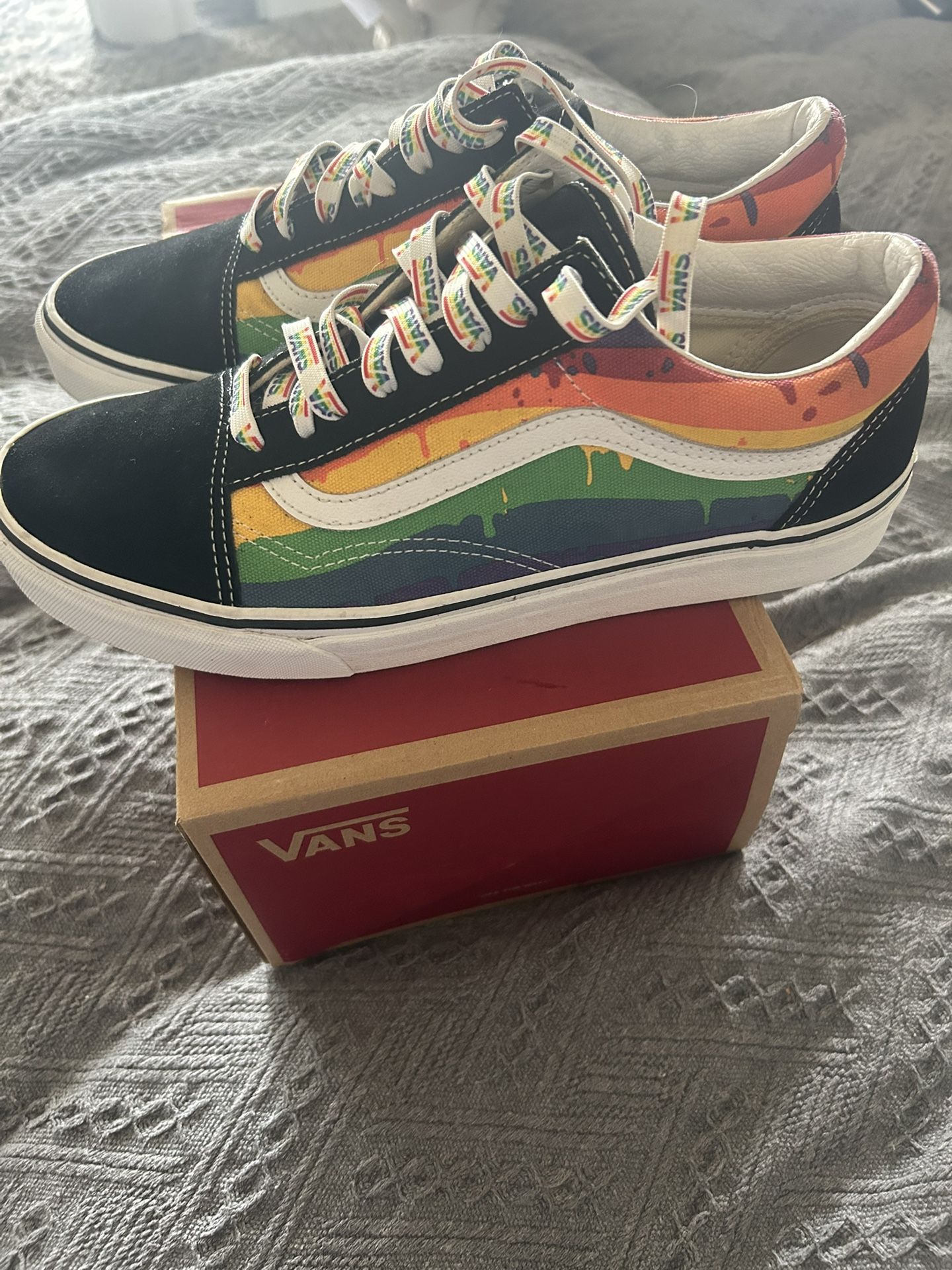NIB Vans  Old  Skool Rainbow drip Black VN0A5A092CV Men’s Sz 10