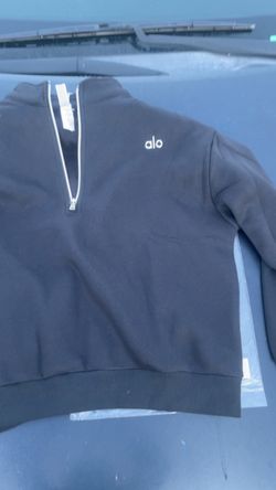 Alo Quarter-Zip Pullover Sweatshirt Black