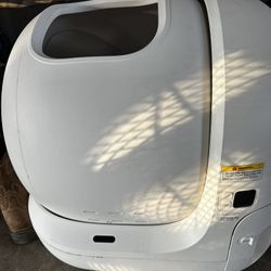 Self Cleaning Litter Box