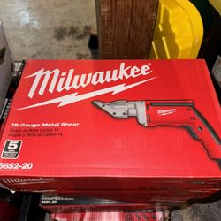 Milwaukee 