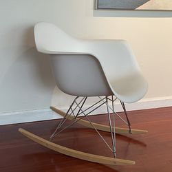 Modern Style White Rocking Chair - For Kids