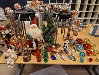 Christmas Lot Statues, table top tree, doorway garland, wood metal ornaments, hanging decor, large tree skirt