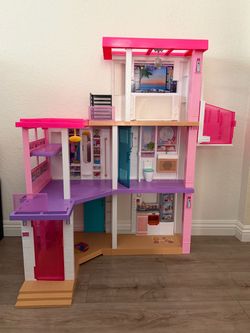 Barbie DreamHouse 3-Story Dollhouse