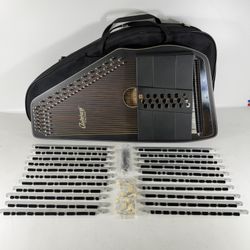Vintage Oscar Schmidt OS-110-21 AutoHarp 36 String 21 Chord in Soft Case - AS-IS