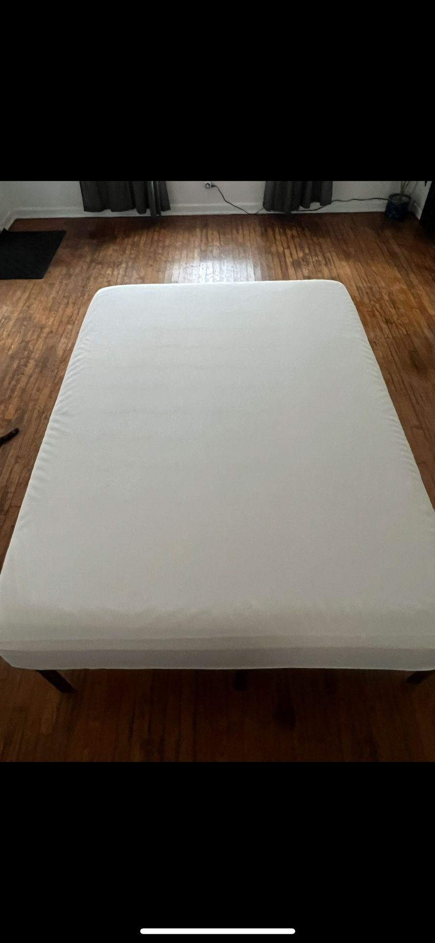 Full Bed Frame And Mattress