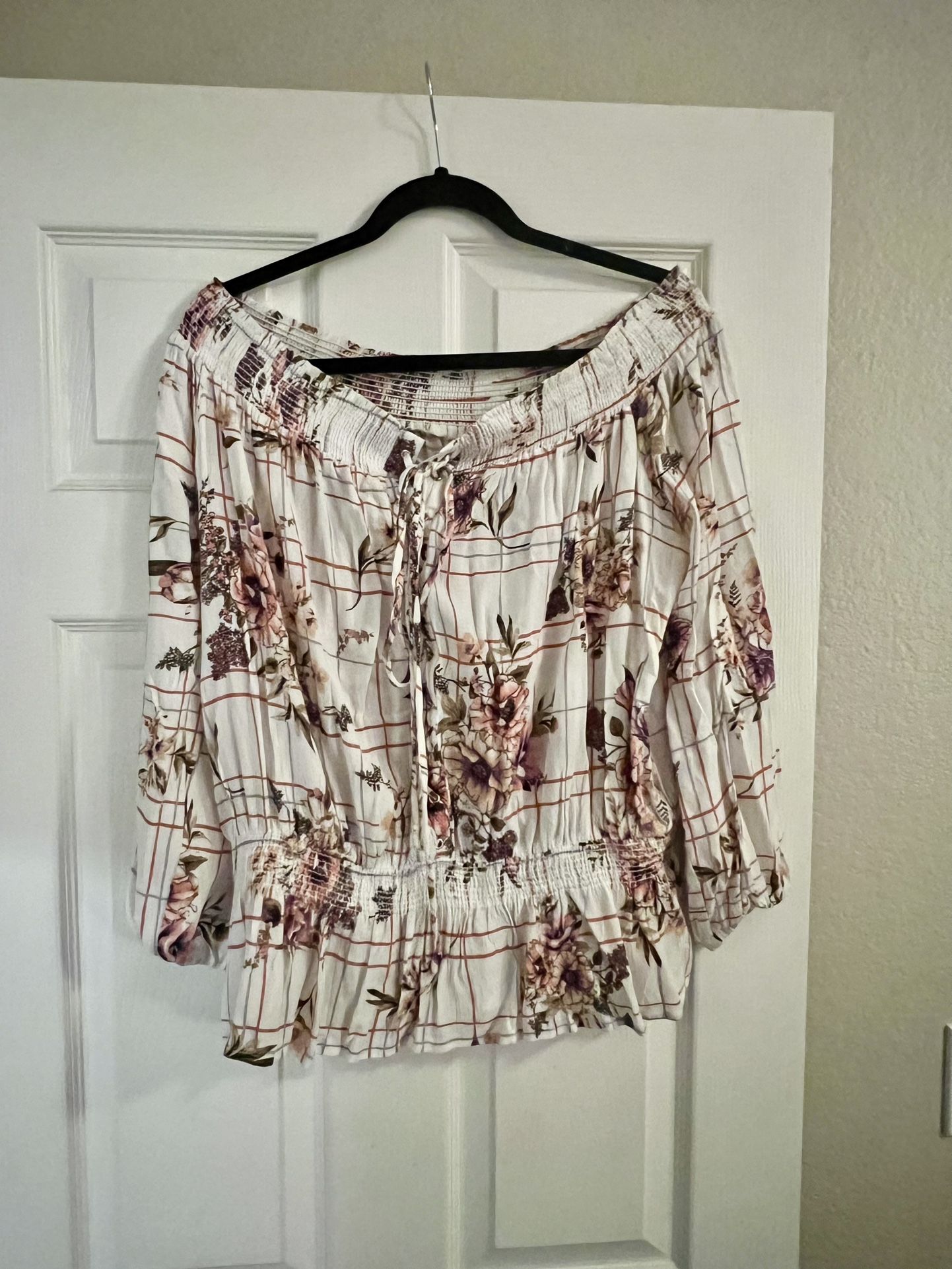 Buckle Floral Blouse 