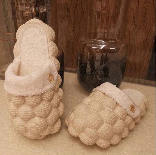 Luxury Cotton Bubble Slides Size 12