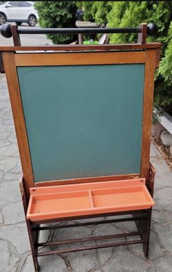 All In One Children’s Art Easel With All Art Supplies Including Roll Of Paper