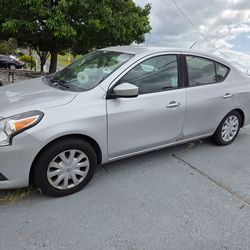 2017 Nissan Versa