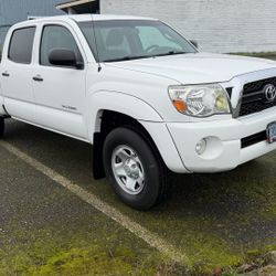 2011 Toyota Tacoma Double Cab SR5 