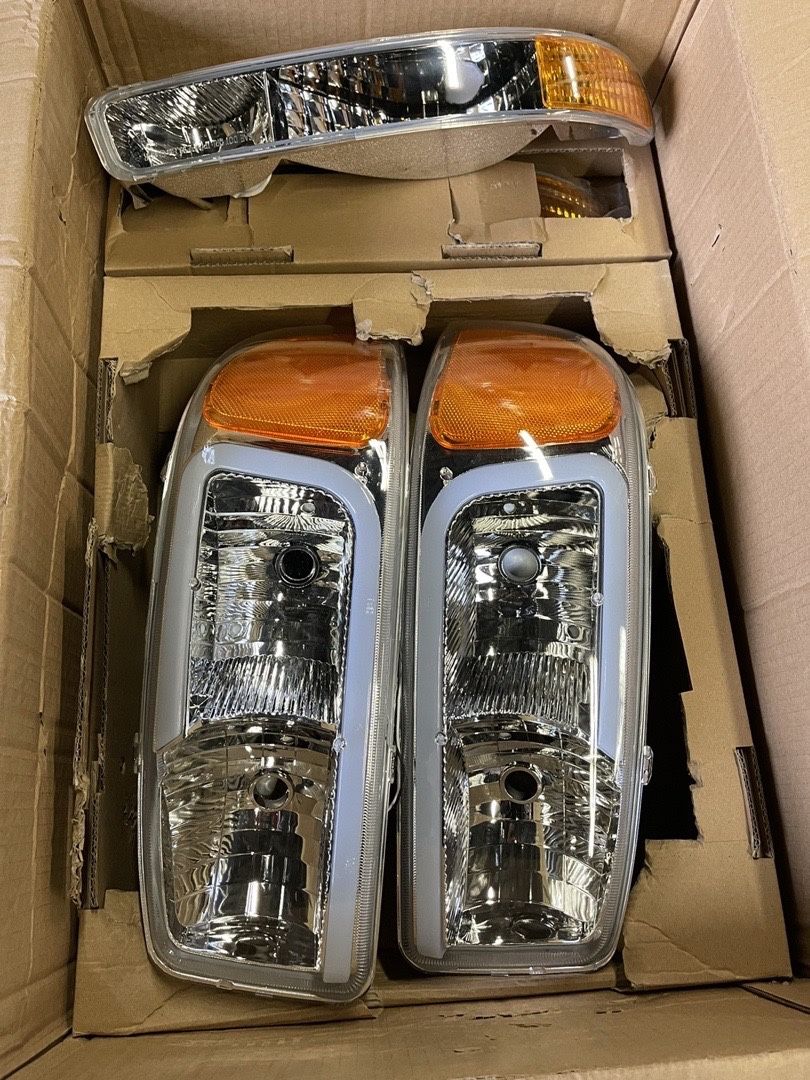 GMC Sierra LED Headlights For 1999 To 2006