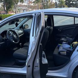 Nissan Versa 2014