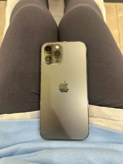 iPhone 12 Pro Max 512 G UNLOCKED Still Has Apple Care